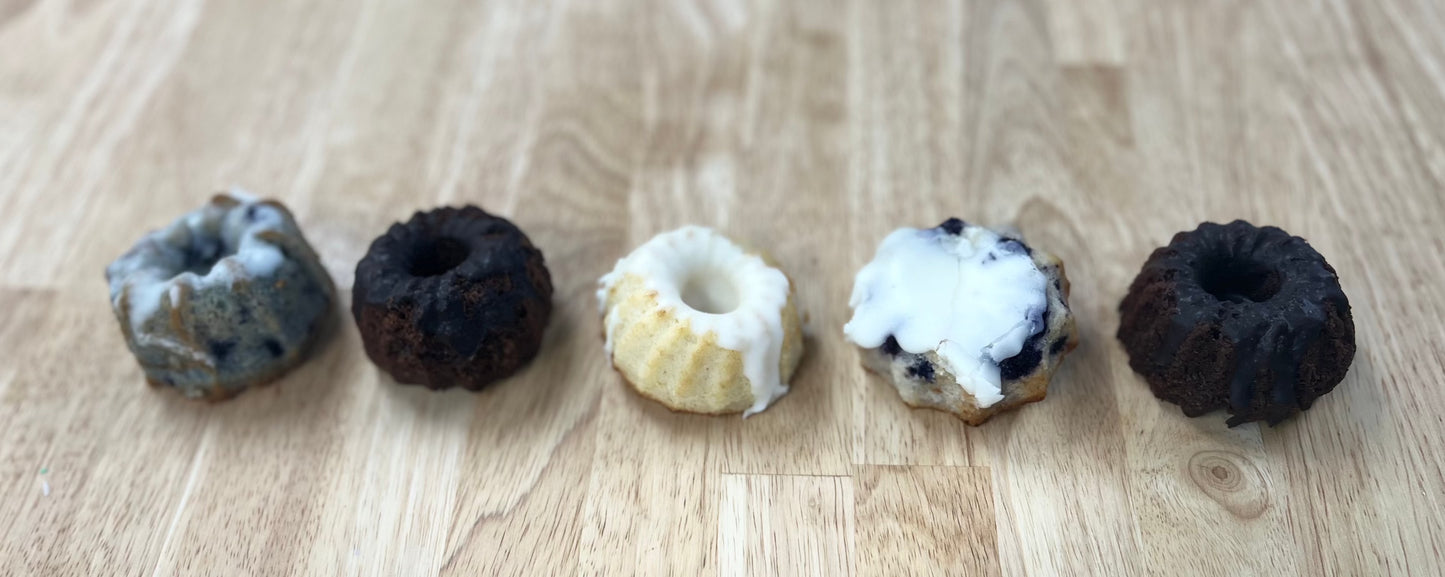 Orange Mini Bundt Cakes (4 Dozen)