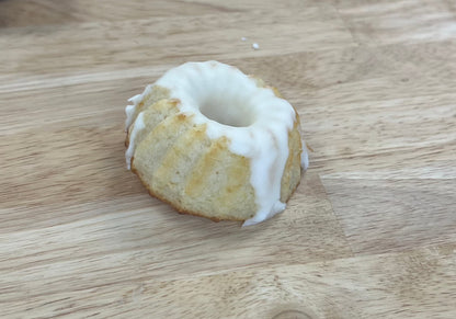 Lemon Mini Bundt Cakes (4 Dozen)