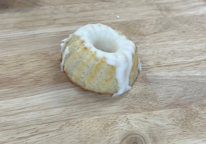 Lemon Mini Bundt Cakes (4 Dozen)