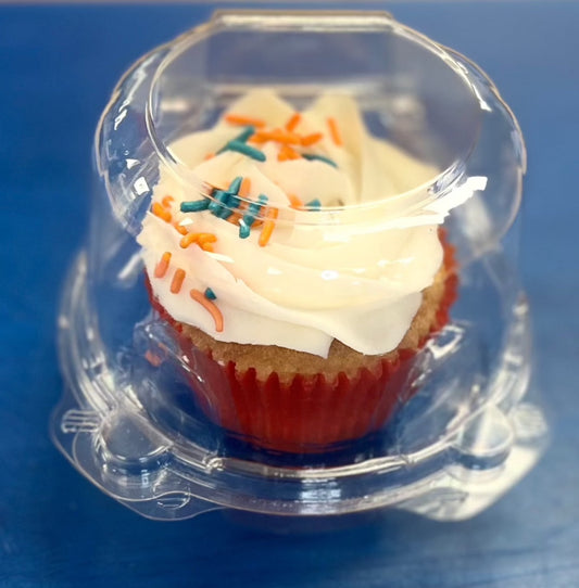 Vanilla Cupcakes with White Icing (2 Dozen)