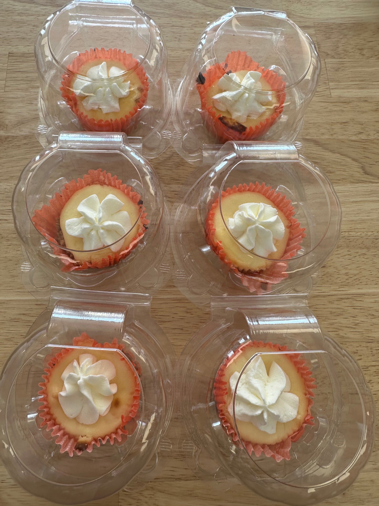 Classic Mini Cheesecakes (2.5 Dozen)